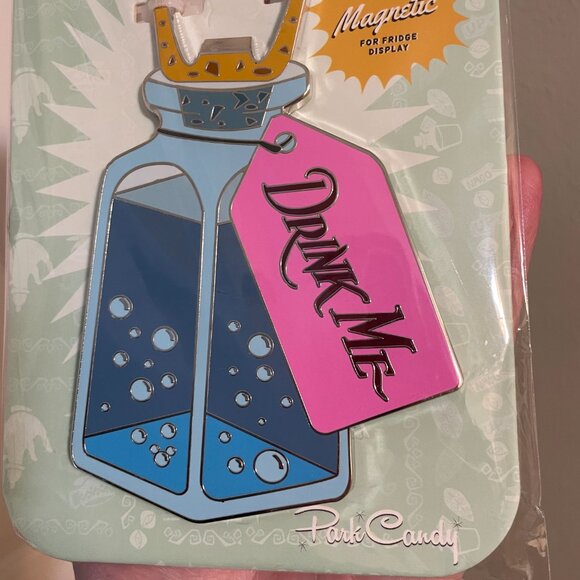 Wonderland Bottle Opener- Magnet - Drink Me - Disney - Alice In Wonderland - NWT - Picture 5 of 6
